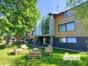 Дом 750м², 2-этажный, посуточно,