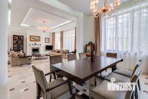 Коттедж 660м², 3-этажный, на длительный срок,