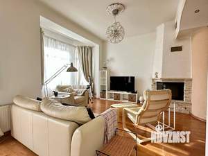 Таунхаус 180м², 3-этажный, на длительный срок,