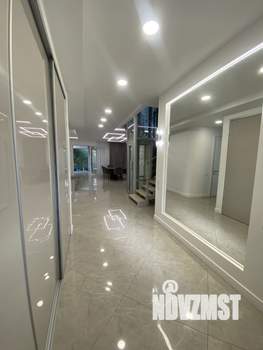 Таунхаус 250м², 2-этажный, на длительный срок,