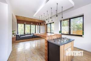 Дом 750м², 2-этажный, посуточно,