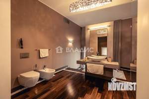 Дом 890м², 3-этажный, на длительный срок,