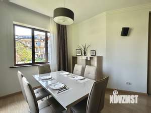 Дом 180м², 2-этажный, на длительный срок,