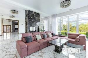 Дом 1300м², 3-этажный, на длительный срок,