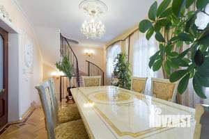 Коттедж 210м², 2-этажный, на длительный срок,