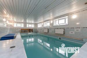 Дом 1500м², 3-этажный, посуточно,