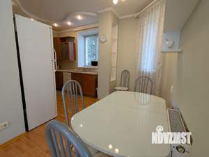 Коттедж 140м², 2-этажный, на длительный срок,