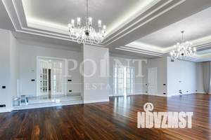 Коттедж 900м², 2-этажный, на длительный срок,