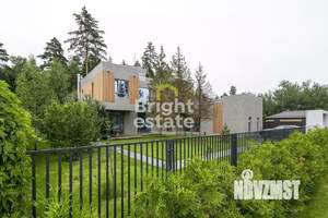 Дом 584м², 3-этажный, на длительный срок,