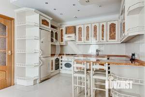 Дом 500м², 3-этажный, на длительный срок,