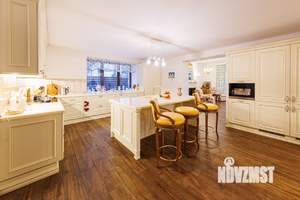 Дом 1000м², 3-этажный, на длительный срок,