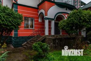 Дом 675м², 2-этажный, посуточно,