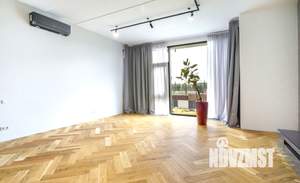 Дом 880м², 3-этажный, на длительный срок,