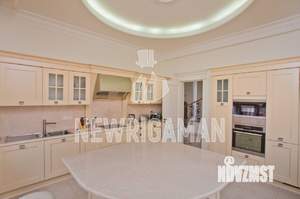 Коттедж 650м², 3-этажный, на длительный срок,