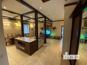 Дом 700м², 3-этажный, посуточно,