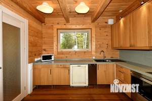 Дом 385м², 3-этажный, на длительный срок,