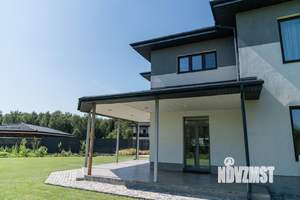 Коттедж 214м², 2-этажный, на длительный срок,