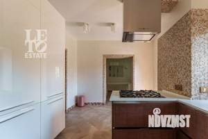 Дом 600м², 4-этажный, на длительный срок,