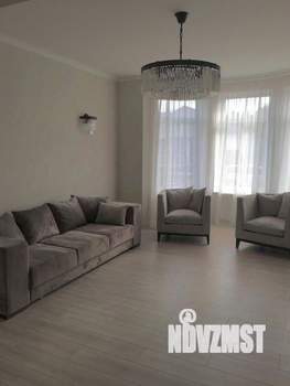 Дом 250м², 2-этажный, на длительный срок,