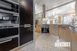 Коттедж 370м², 3-этажный, на длительный срок,