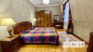 Дом 1450м², 3-этажный, посуточно,