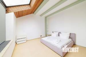 Дом 750м², 3-этажный, посуточно,