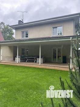 Дом 250м², 2-этажный, участок 6 сот.