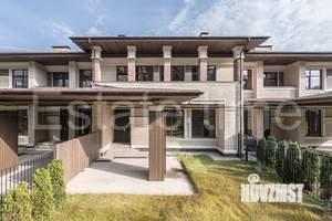 Таунхаус 367м², 2-этажный, участок 6 сот.