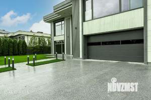 Дом 1234м², 2-этажный, участок 24 сот.