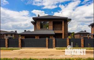 Дом 272м², 2-этажный, участок 9 сот.