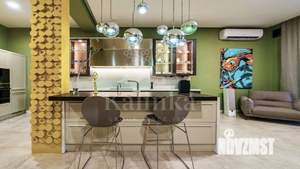 Таунхаус 290м², 3-этажный, участок 5 сот.