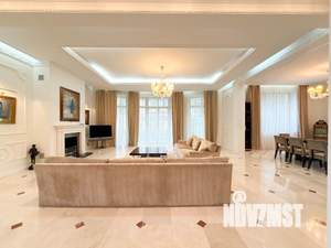 Коттедж 650м², 2-этажный, участок 18 сот.