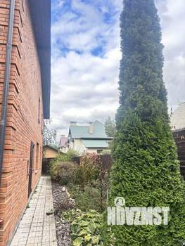 Таунхаус 170м², 2-этажный, участок 5 сот.