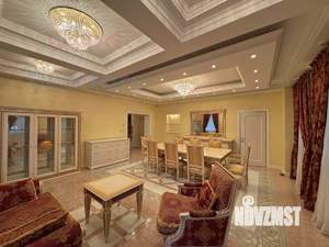 Дом 740м², 3-этажный, участок 28 сот.