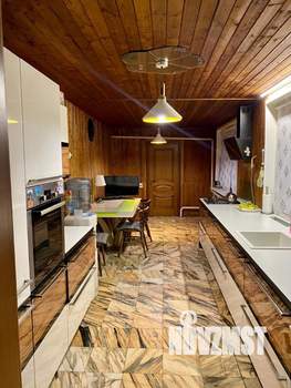 Дом 254м², 2-этажный, участок 14 сот.