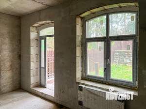 Таунхаус 135м², 3-этажный, участок 1 сот.