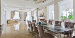 Дом 1663м², 3-этажный, участок 0 сот.