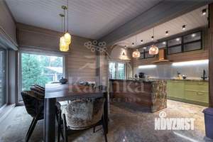 Дом 428м², 2-этажный, участок 32 сот.