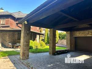 Дом 600м², 2-этажный, участок 15 сот.