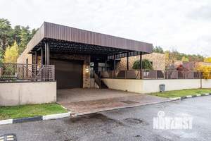 Дом 328м², 1-этажный, участок 16 сот.