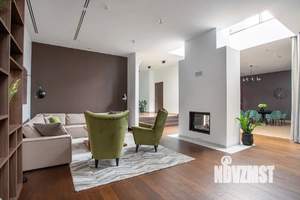 Дом 360м², 2-этажный, участок 6 сот.