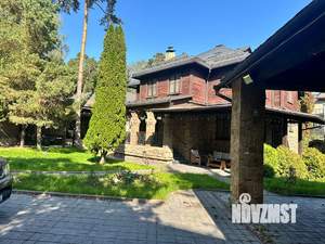 Дом 600м², 2-этажный, участок 15 сот.