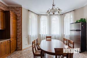 Коттедж 522м², 3-этажный, участок 9 сот.