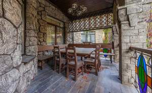 Дом 600м², 2-этажный, участок 15 сот.