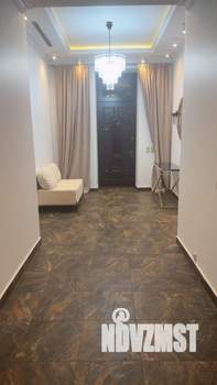 Таунхаус 400м², 3-этажный, участок 5 сот.