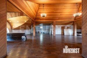 Дом 1019м², 3-этажный, участок 12 сот.