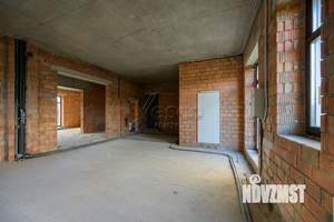 Коттедж 348м², 2-этажный, участок 9 сот.