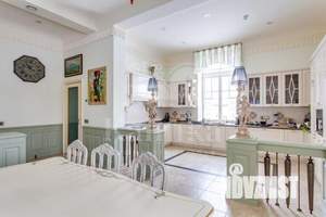 Дом 980м², 3-этажный, участок 60 сот.