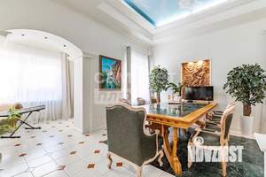 Дом 577м², 4-этажный, участок 13 сот.