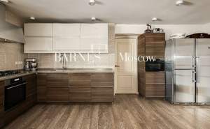 Дом 450м², 2-этажный, участок 75 сот.